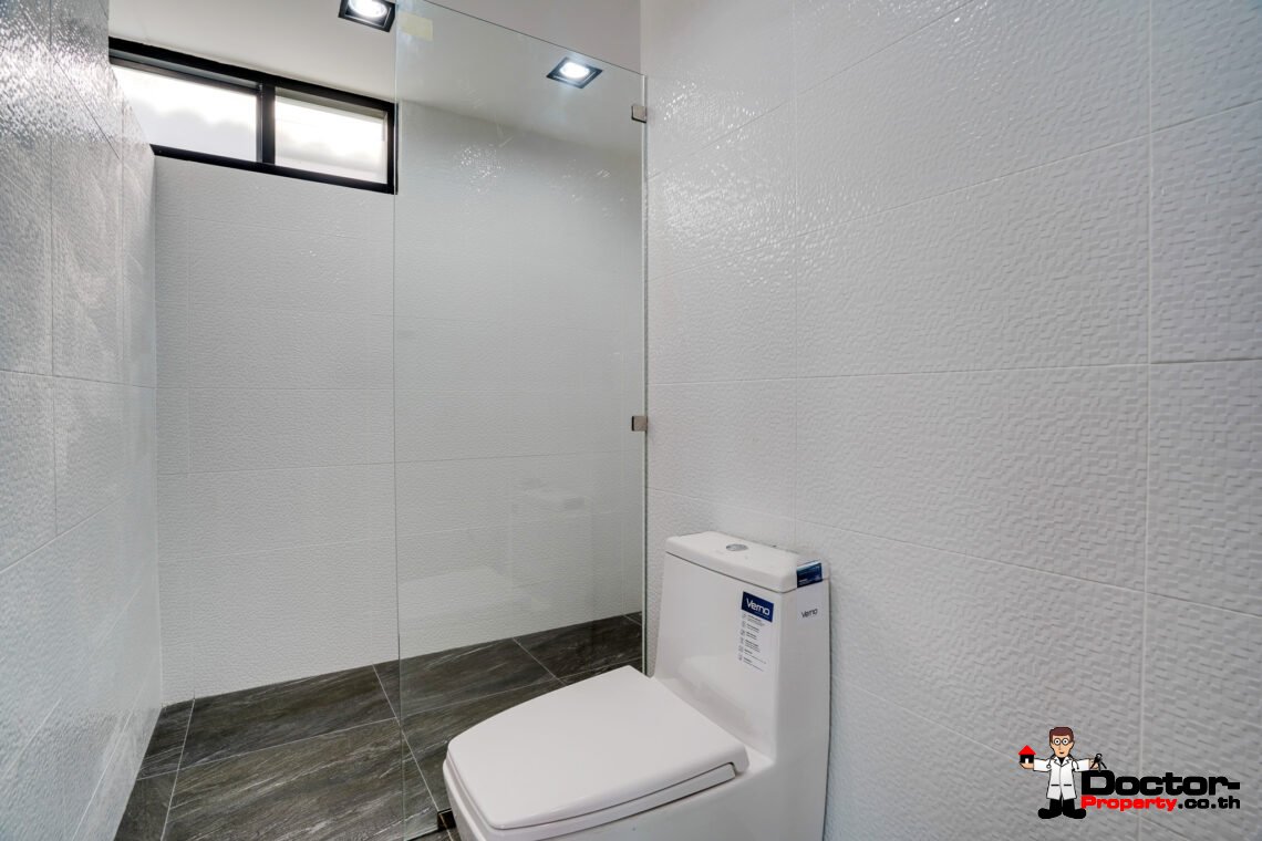 3 Bedroom House with Pool in Mae Nam, Koh Samui – For Sale